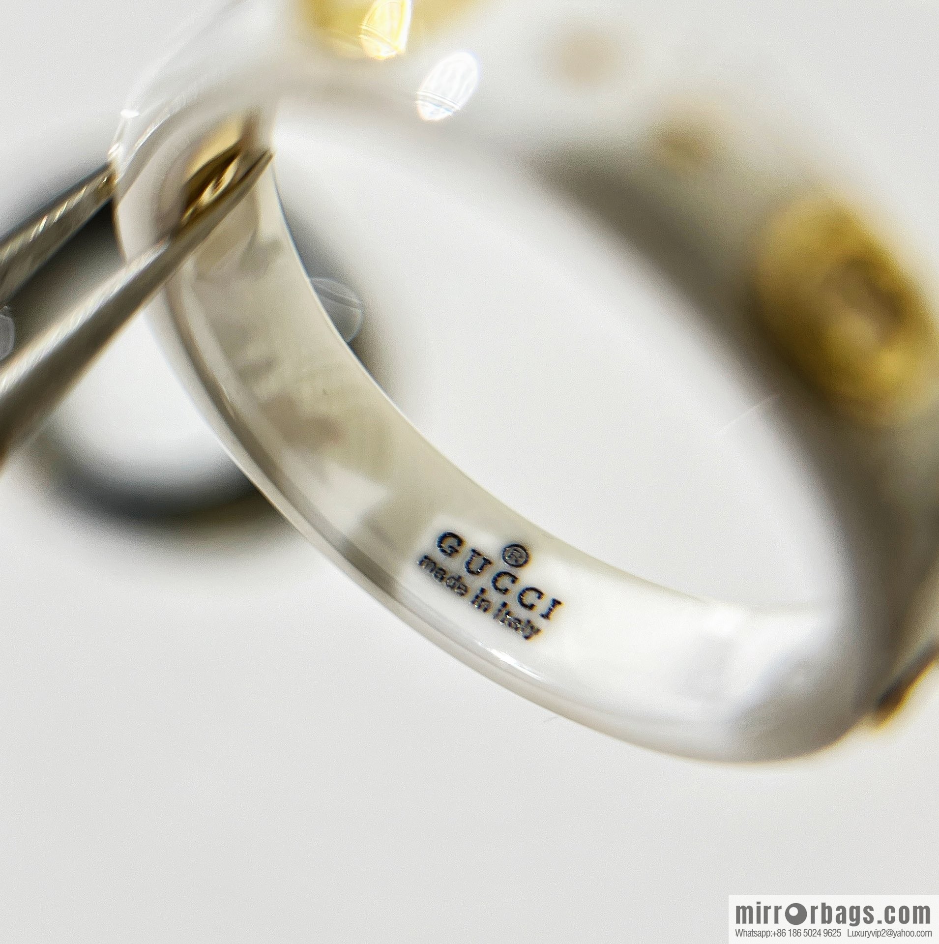 New Gucci narrow black and white ceramic ring