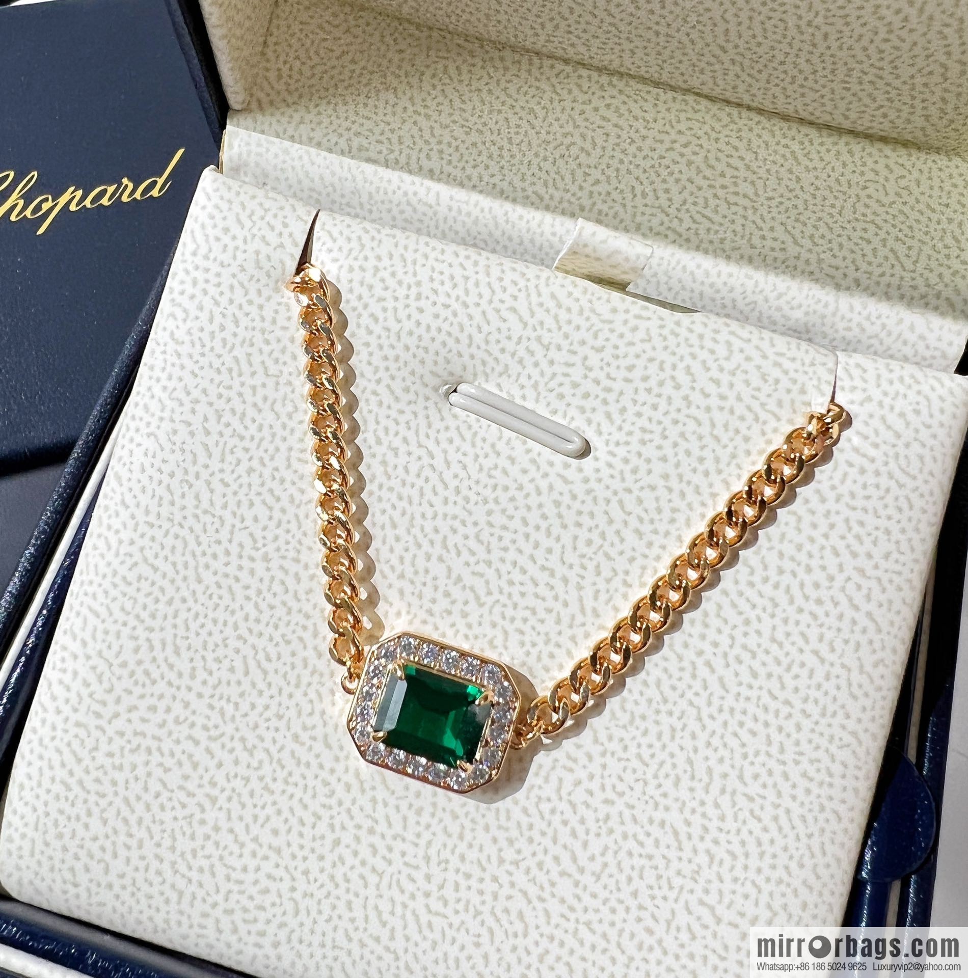 Chopard PRECIOUS LACE VAGUE green diamond necklace bracelet