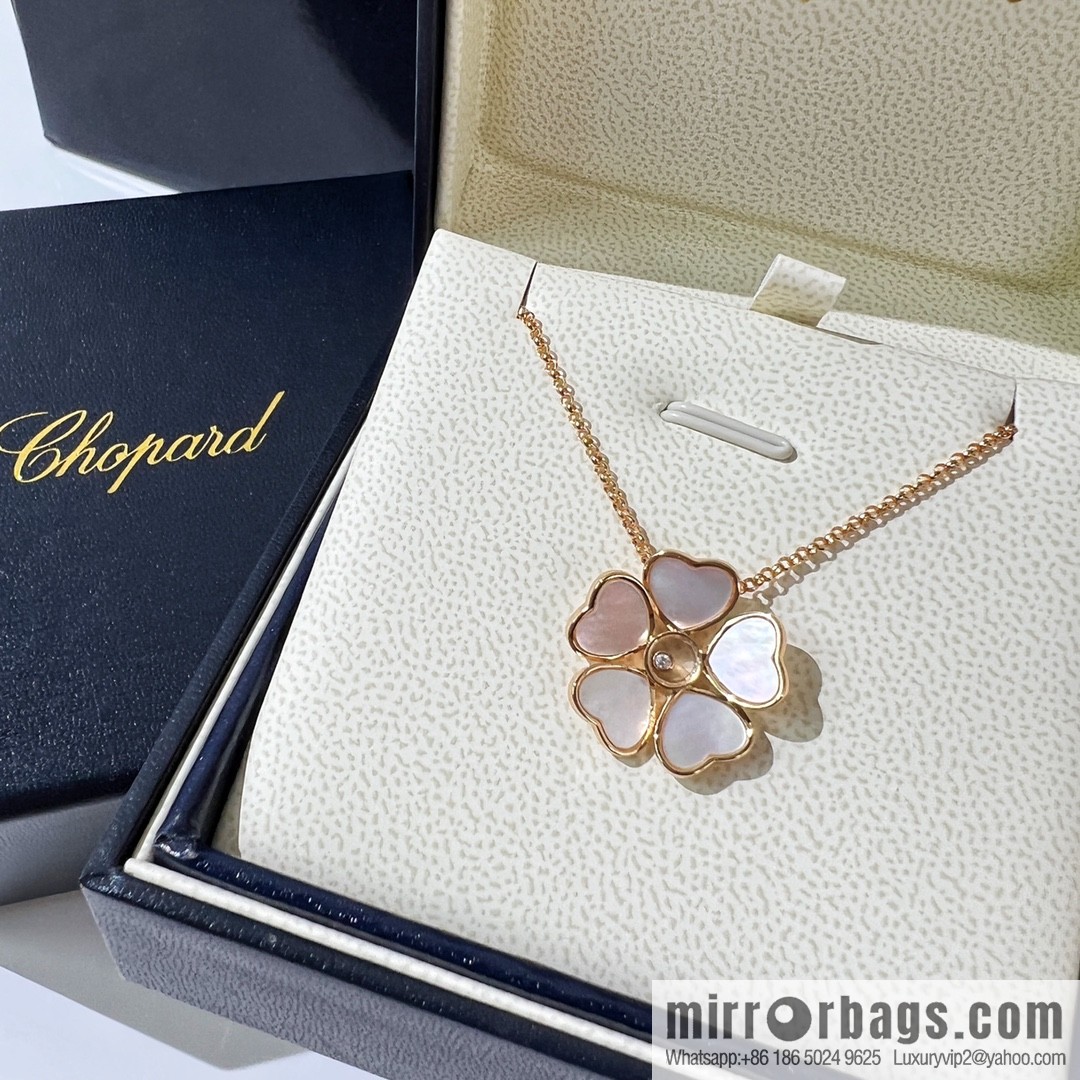 Chopard PRECIOUS LACE VAGUE 5 heart agate, white shell necklace, bracelet