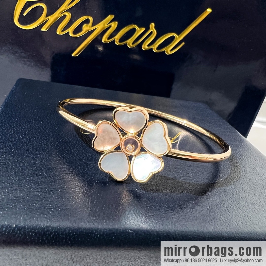 Chopard PRECIOUS LACE VAGUE 5 heart agate, white shell necklace, bracelet