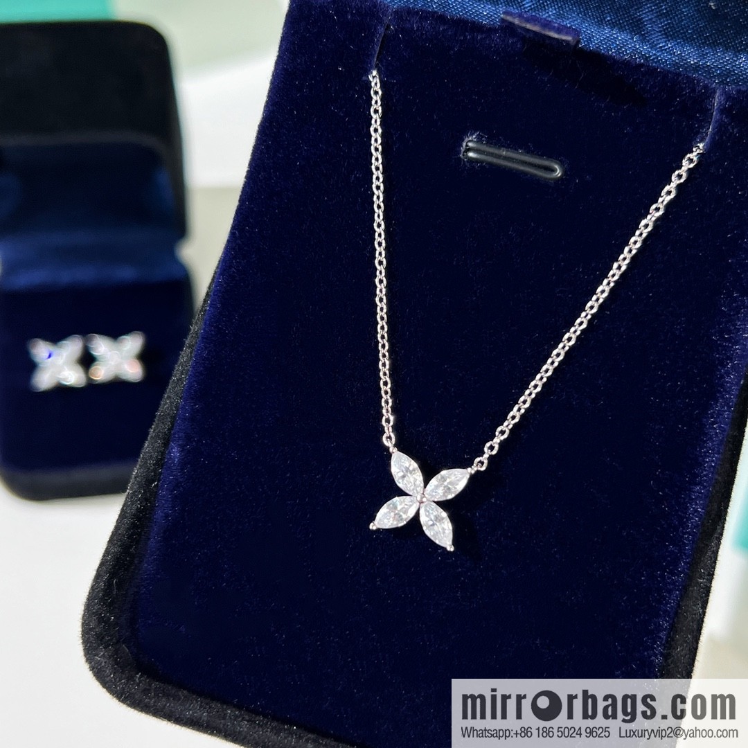 Tiffany & Co. Tiffany Victoria ™ M series four-leaf clover horse eye necklace stud earrings