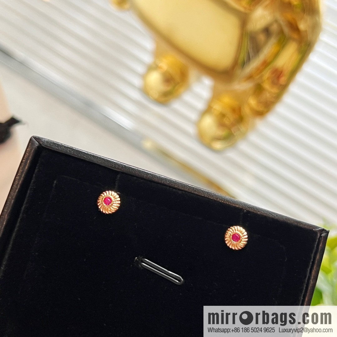 Qeelin, ruby stud earrings