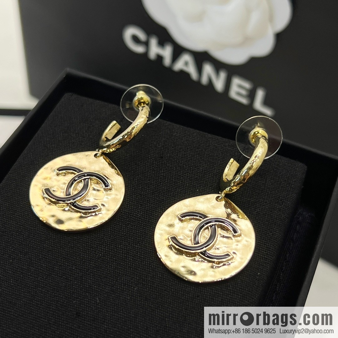 New ☑️ Chanel double c round stud earrings