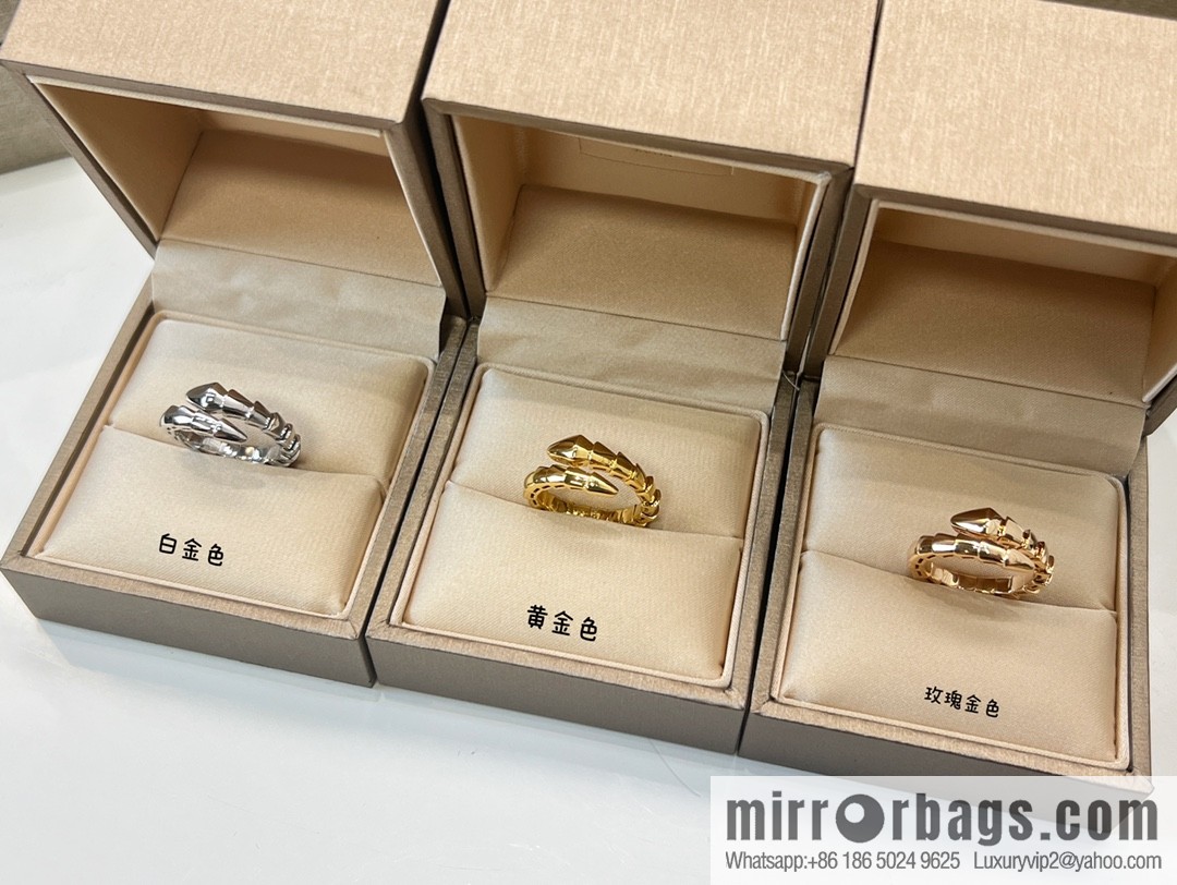 BVLGARI Bulgari smooth snake bone ring