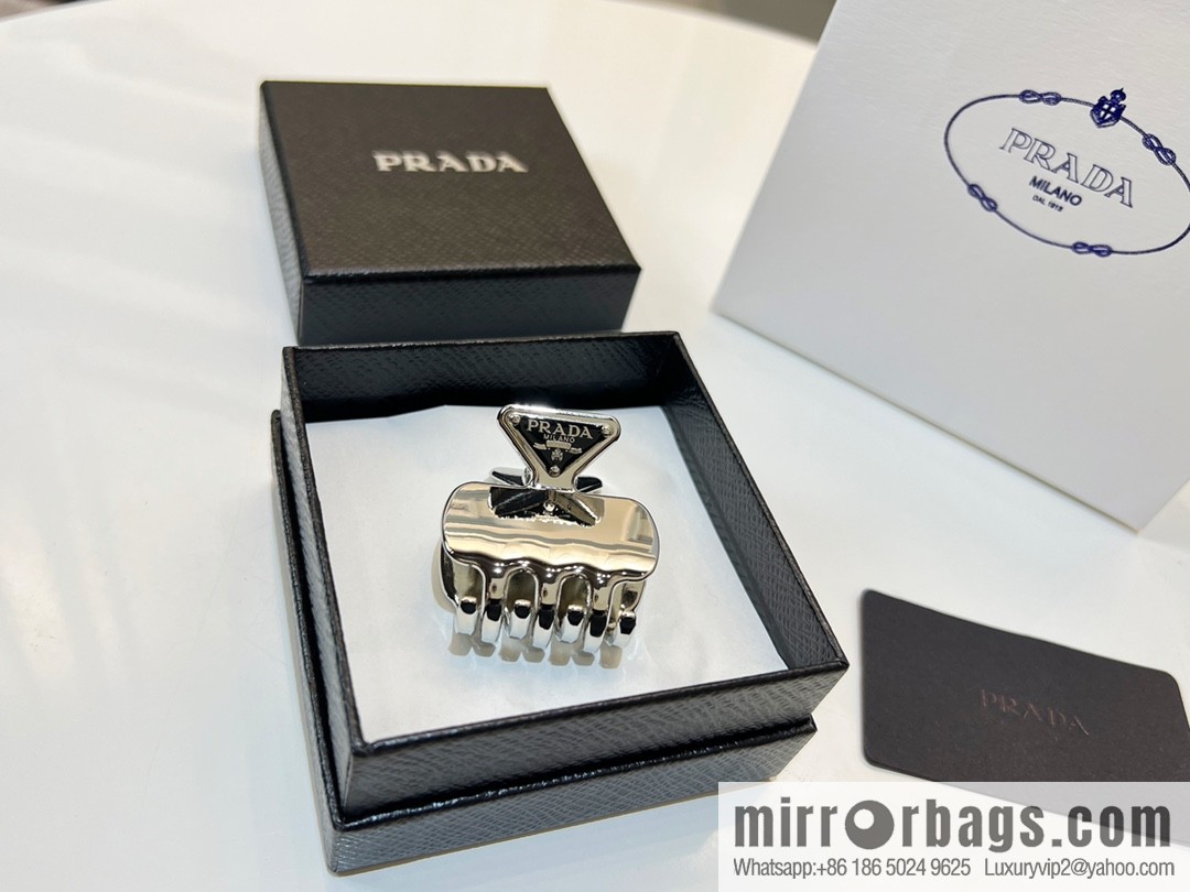 PRADA Prada triangle standard, hairpin hairpin