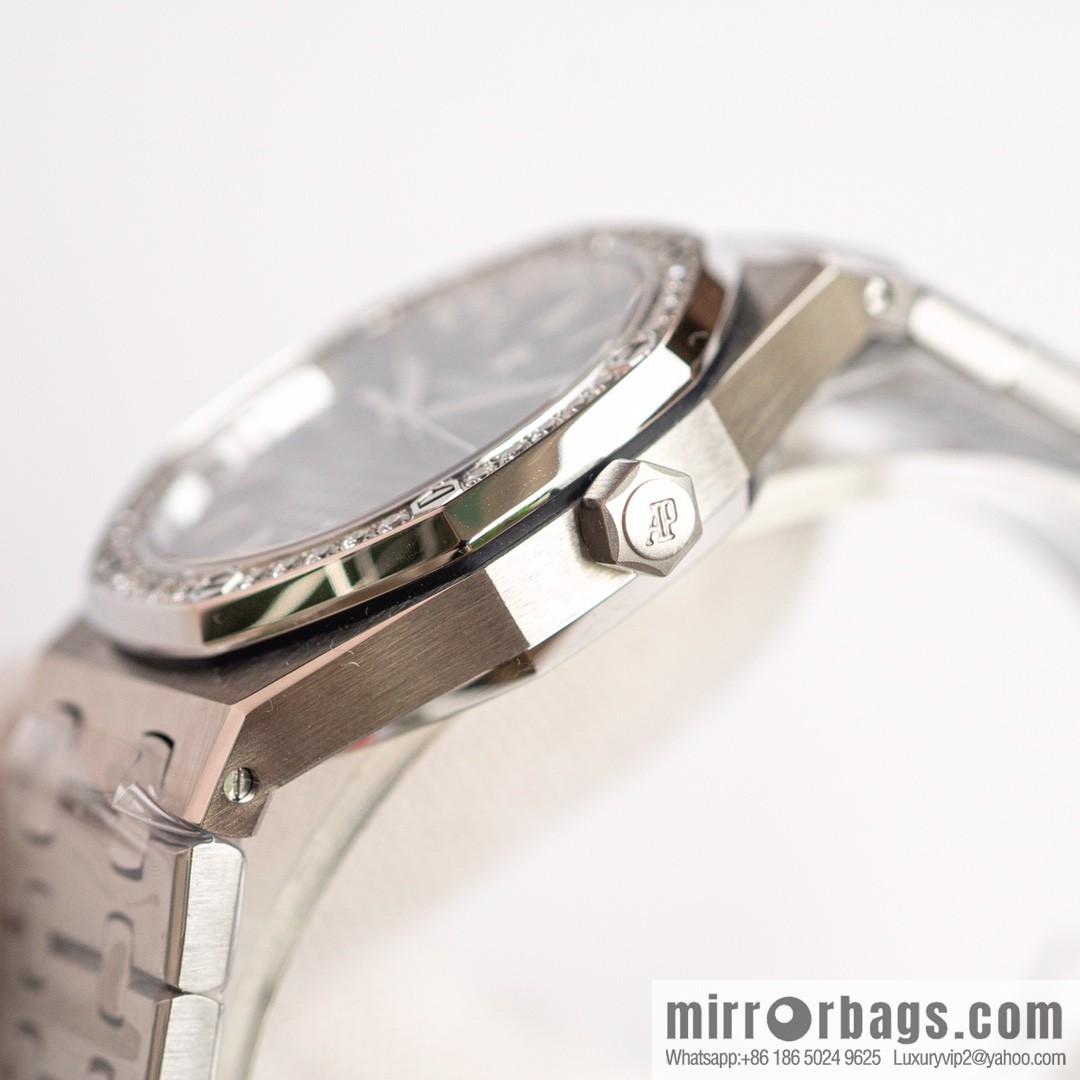 8F Audemars Piguet mechanical women's watch 77350 77351 model, 34mm diameter Royal Oak series self-winding watch