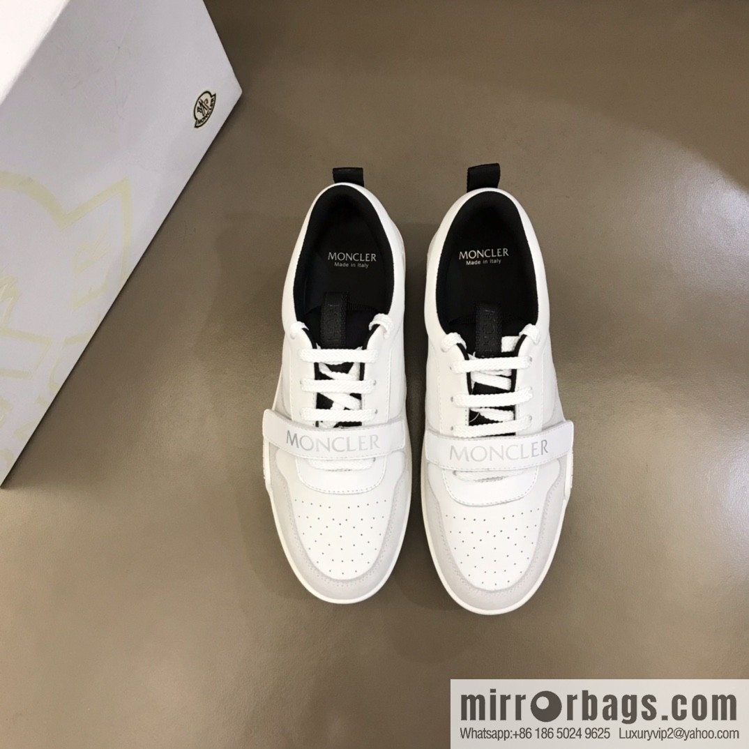Moncle tongue with rubber logo badge men's casual shoes