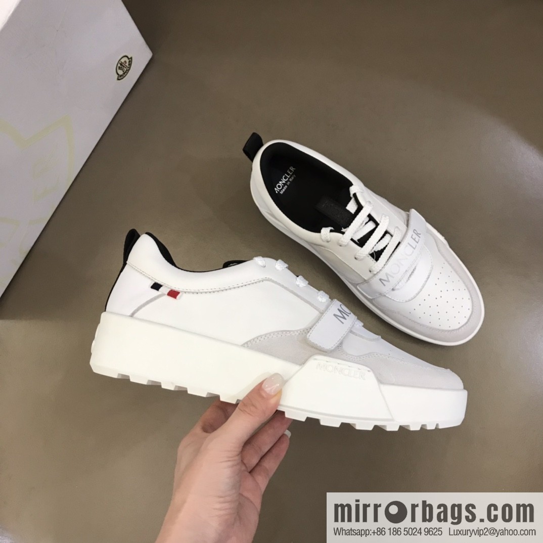 Moncle tongue with rubber logo badge men's casual shoes