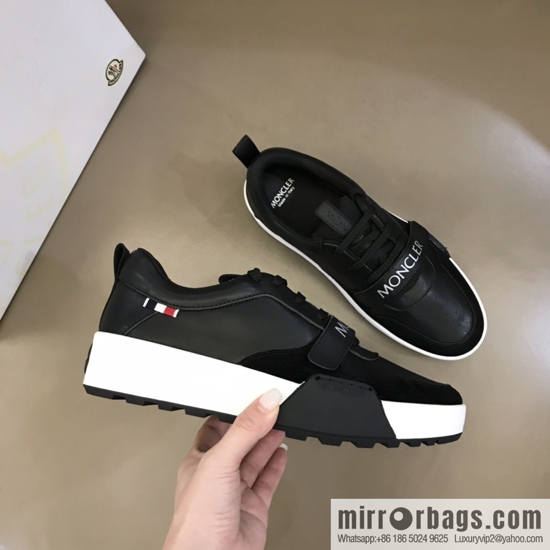Moncle tongue with rubber logo badge men's casual shoes