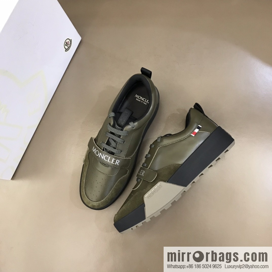 Moncle tongue with rubber logo badge men's casual shoes