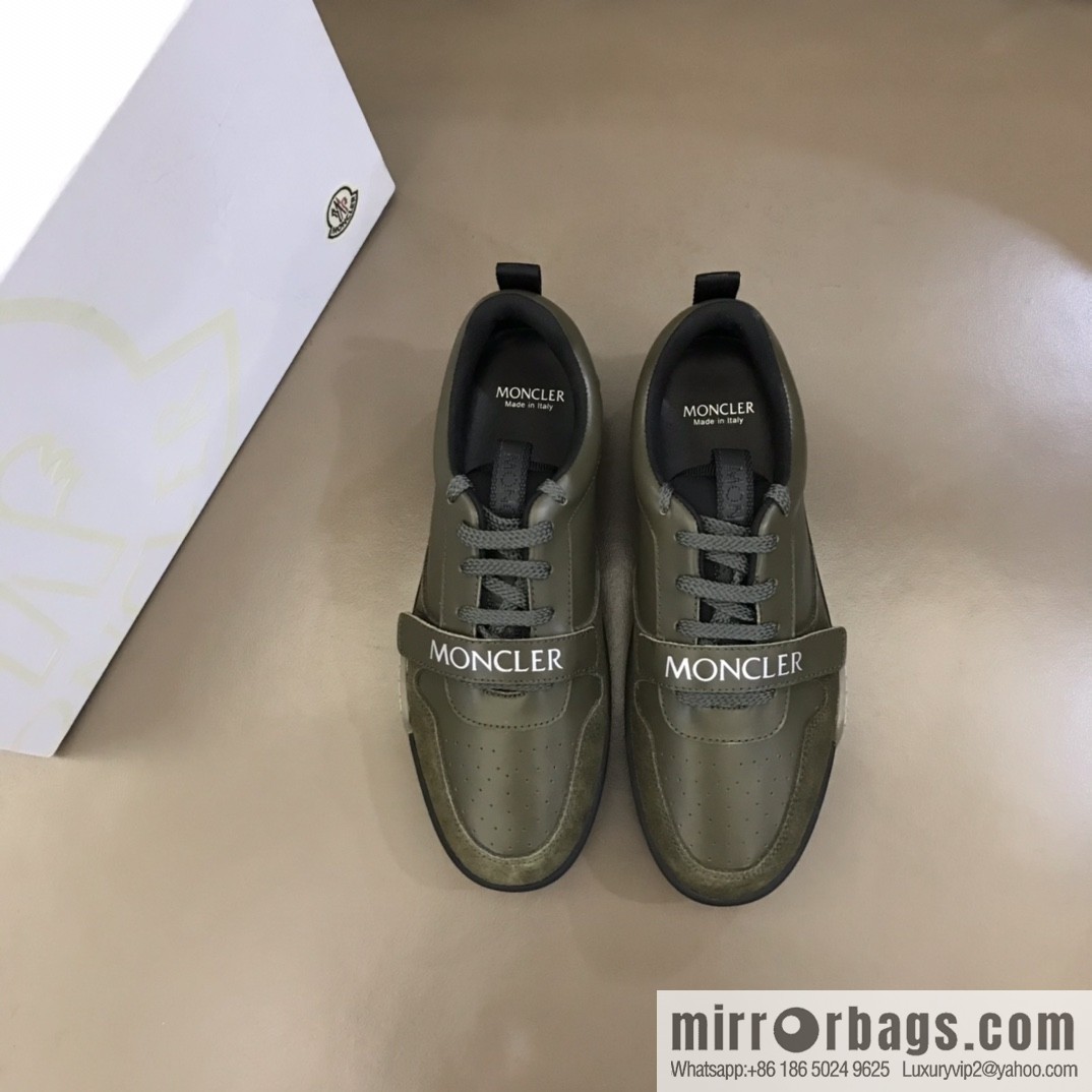 Moncle tongue with rubber logo badge men's casual shoes