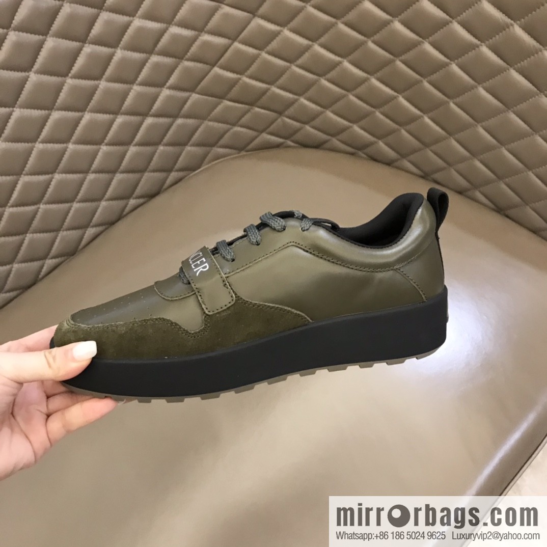 Moncle tongue with rubber logo badge men's casual shoes