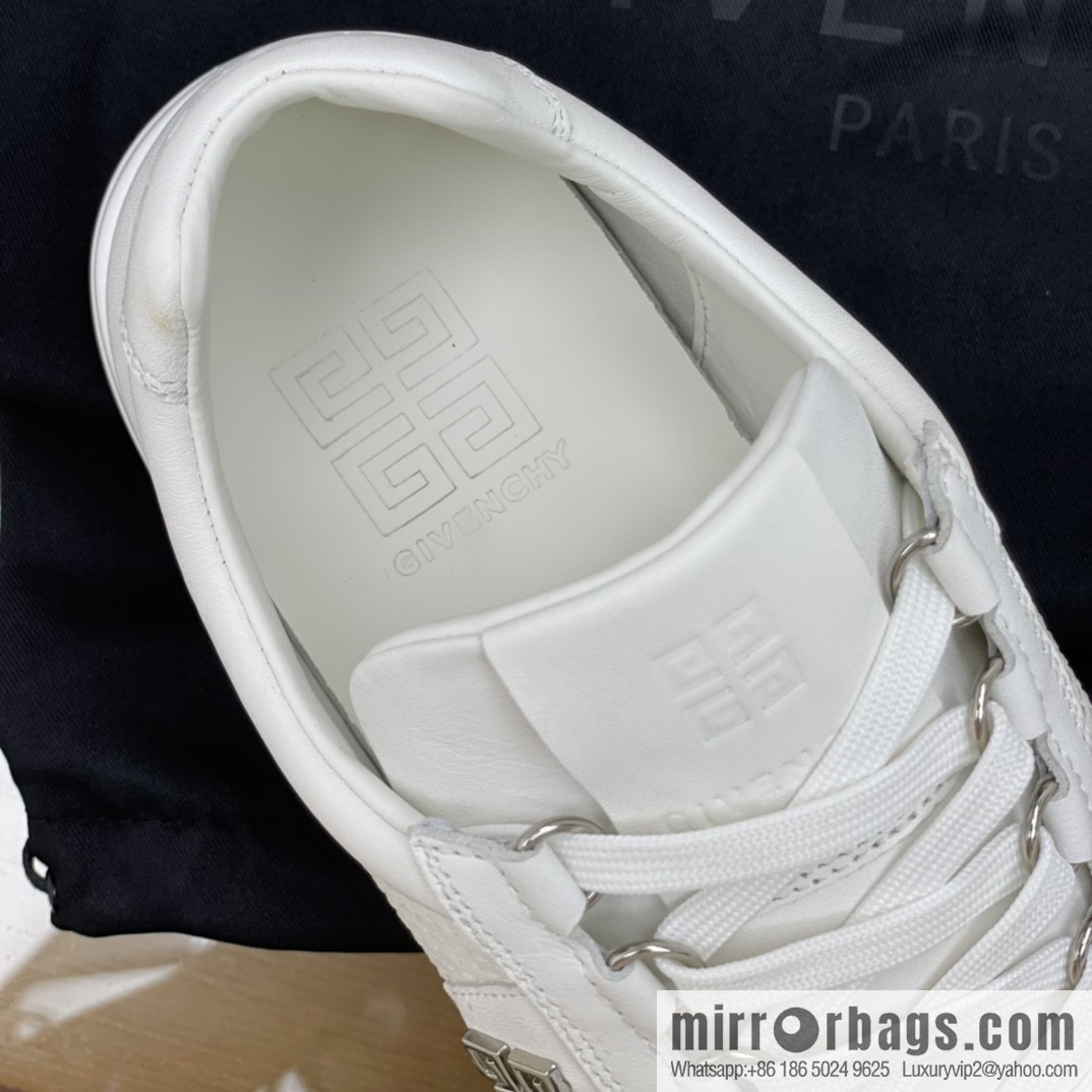 GIVENCHY Givenchy, made of leather, iconic metal buckle 4 G pattern New men's sports Casual Shoes