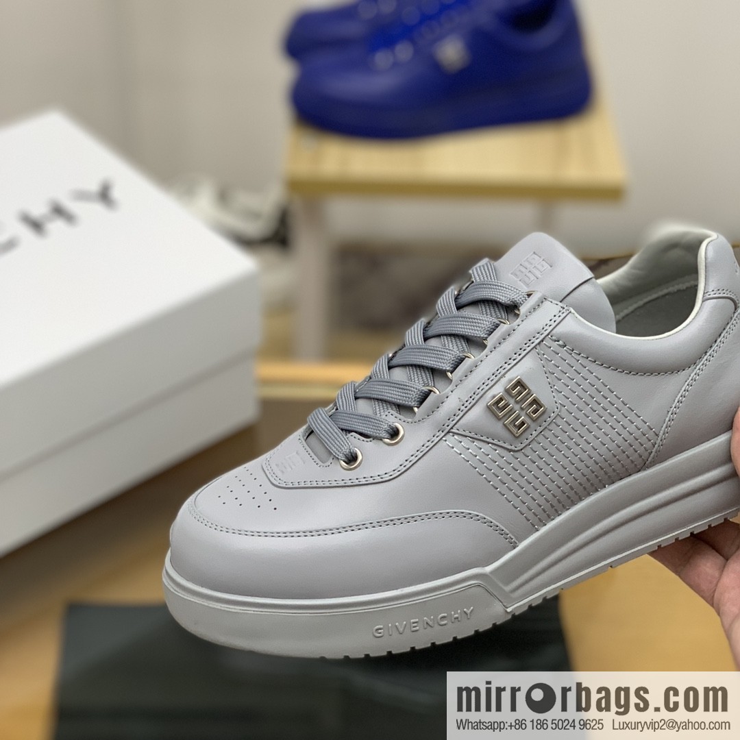 GIVENCHY Givenchy, using leather material signature metal buckle 4 G pattern new men's sports Casual Shoes