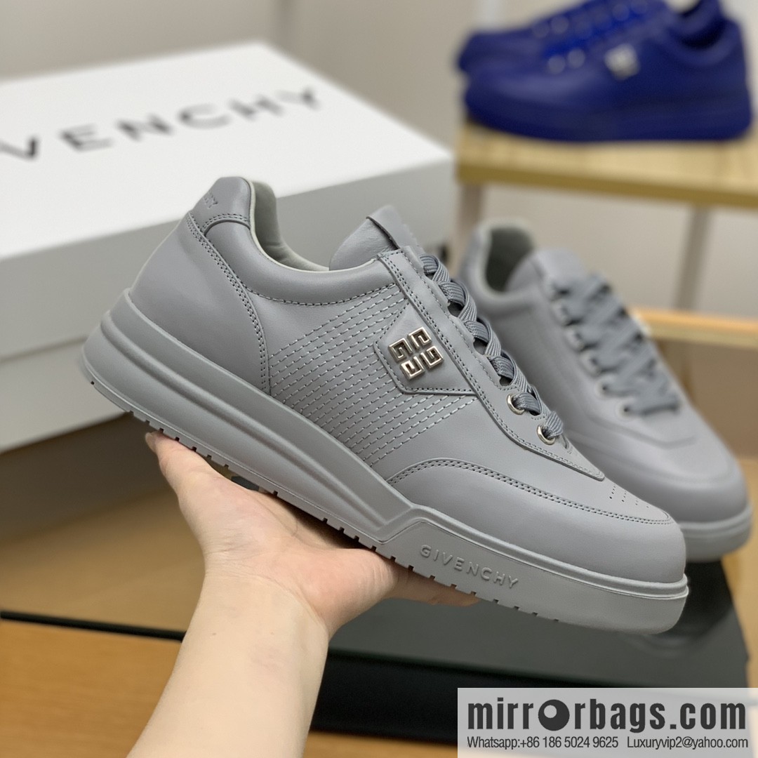 GIVENCHY Givenchy, using leather material signature metal buckle 4 G pattern new men's sports Casual Shoes