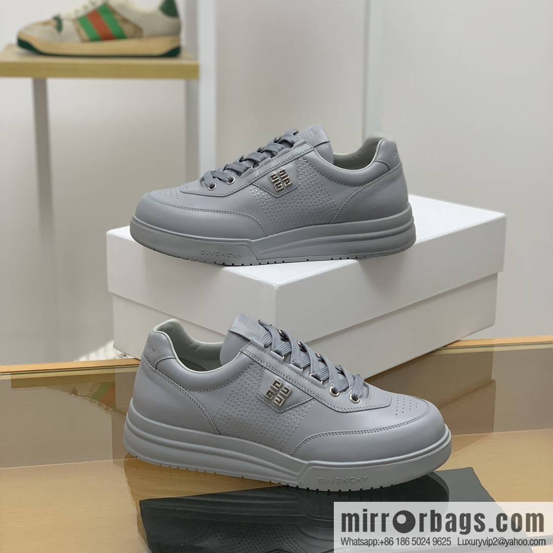 GIVENCHY Givenchy, using leather material signature metal buckle 4 G pattern new men's sports Casual Shoes