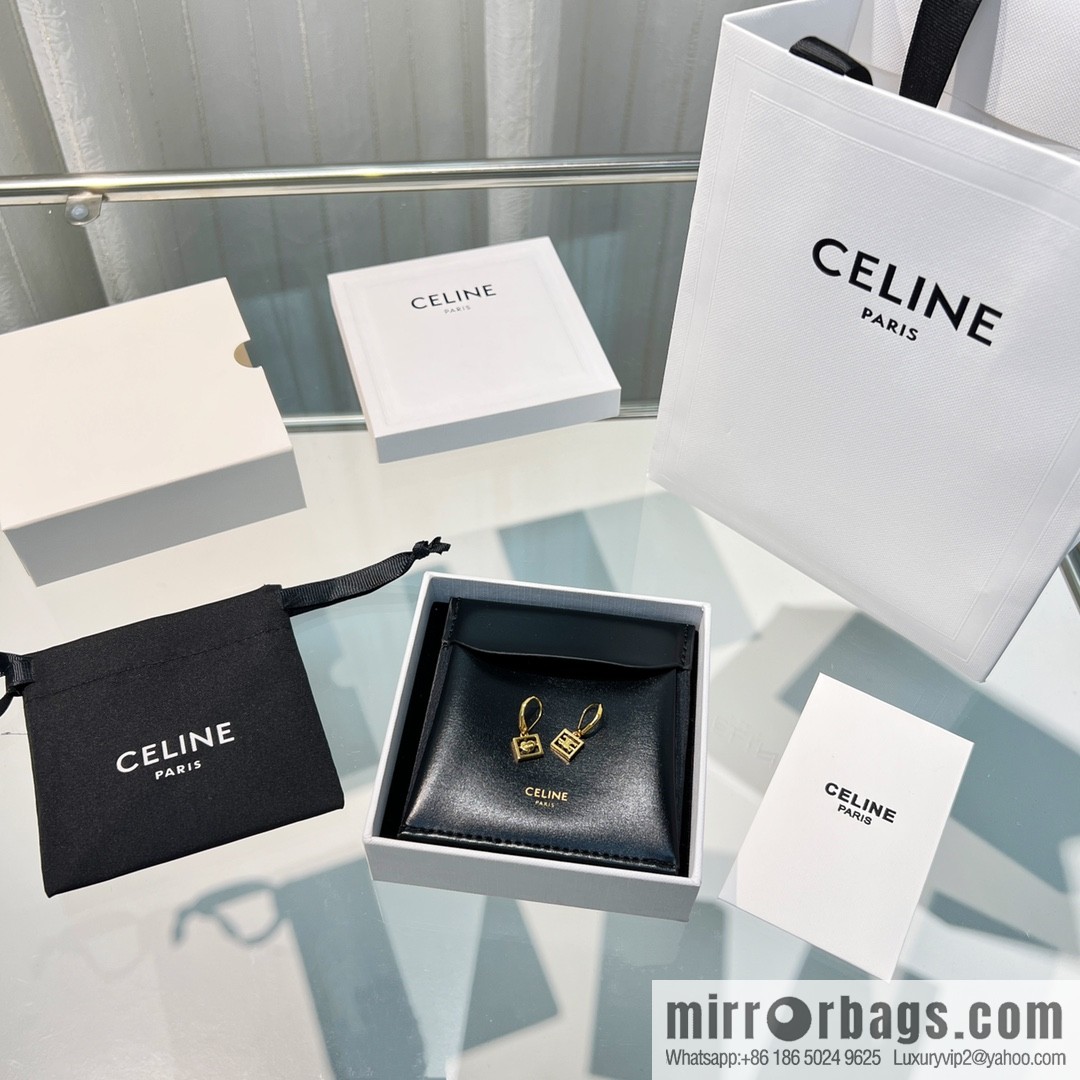 New Celine gold Arc de Triomphe peach heart stud earrings