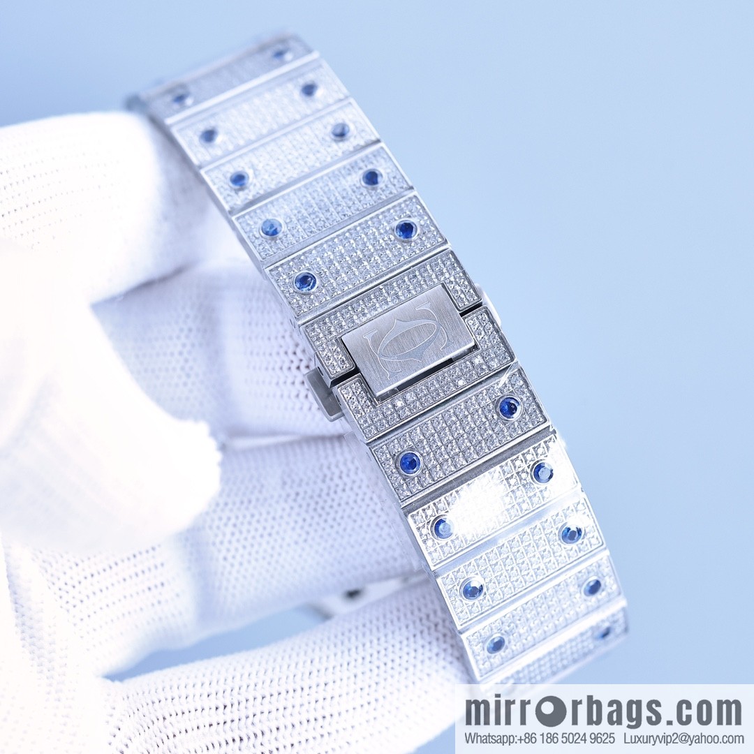 The new Cartier Santos Gypsy features a stable 8215 movement watch