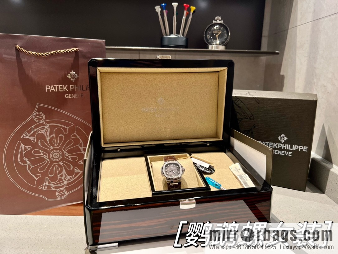 Batafile Nautilus 7010R Swiss Quartz Crocodile Leather