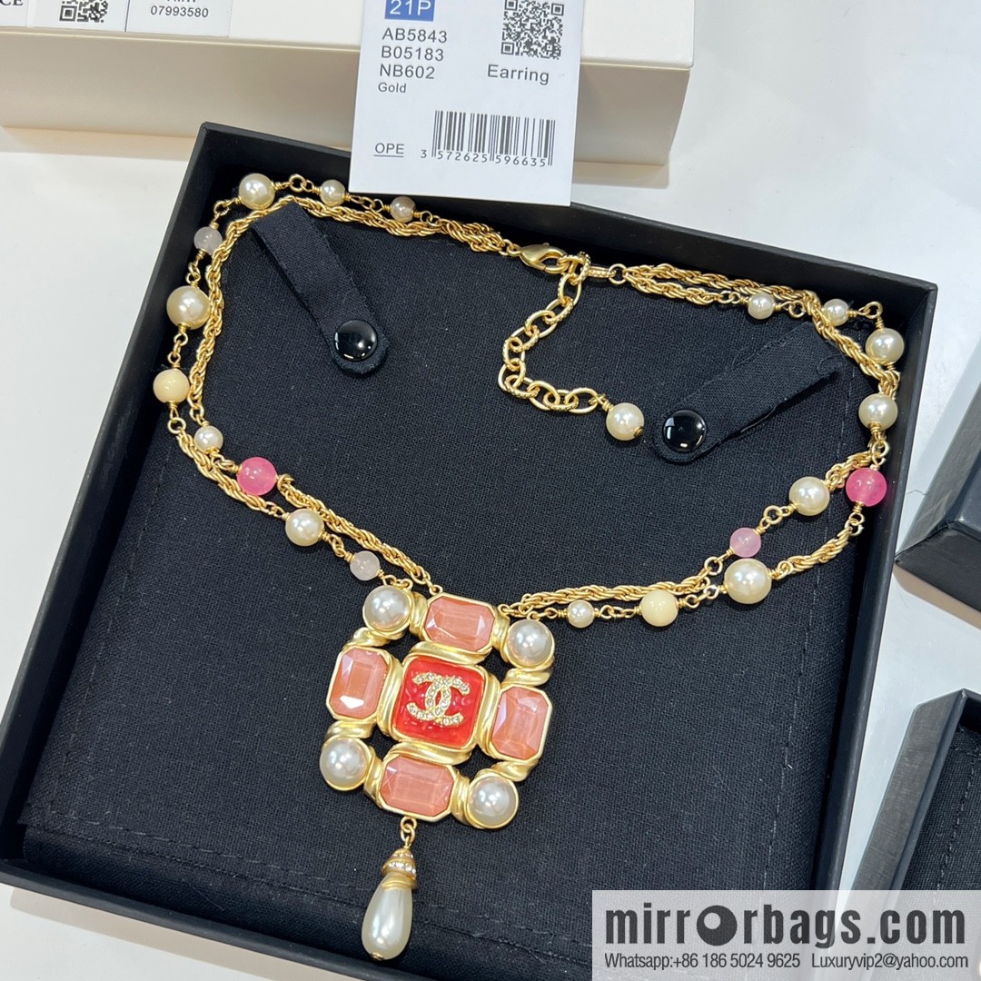 New ☑️ Chanel double c colored pearl double necklace