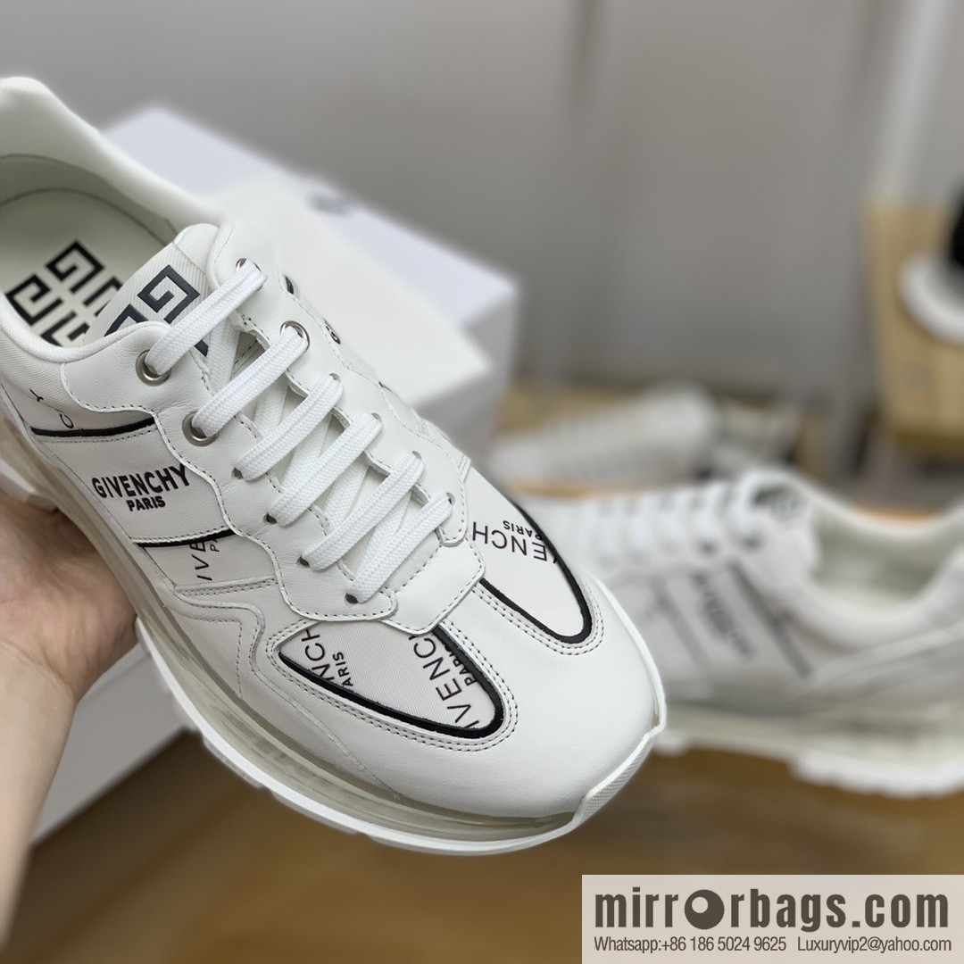 GIVENCHY Givenchy, made of leather, iconic metal buckle 4 G pattern New men's sports Casual Shoes