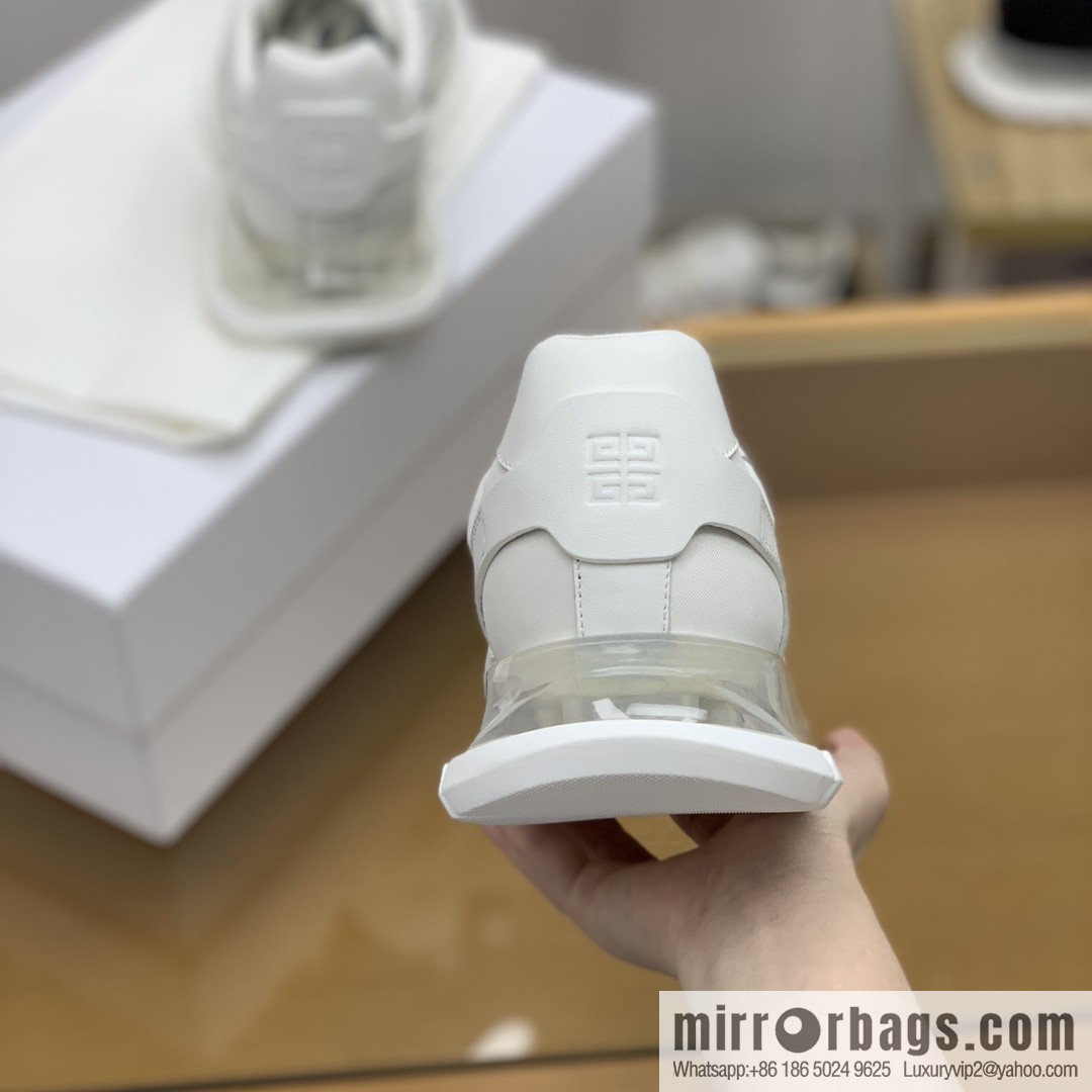 GIVENCHY Givenchy, made of leather, iconic metal buckle 4 G pattern New men's sports Casual Shoes