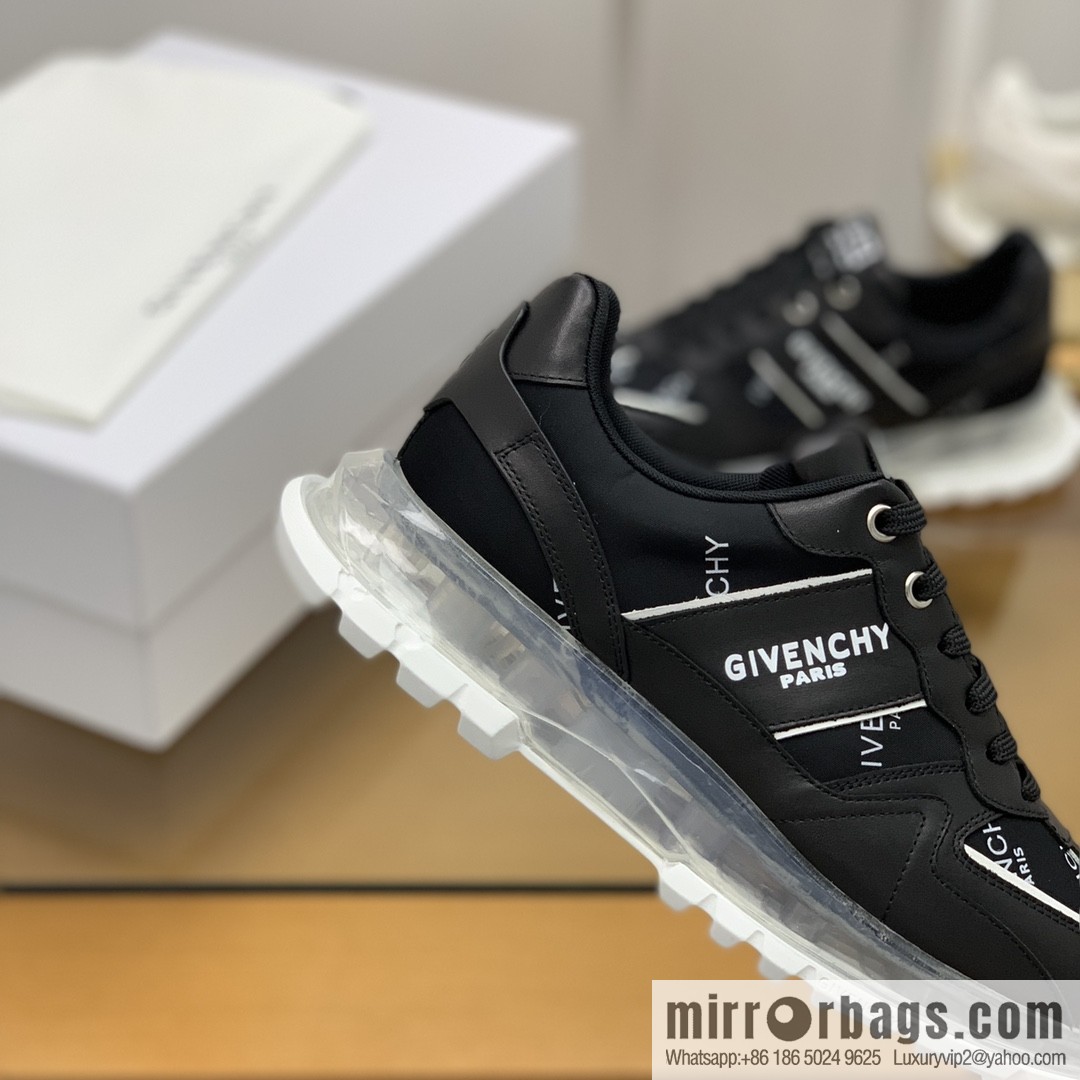 GIVENCHY Givenchy, made of leather, iconic metal buckle 4 G pattern New men's sports Casual Shoes