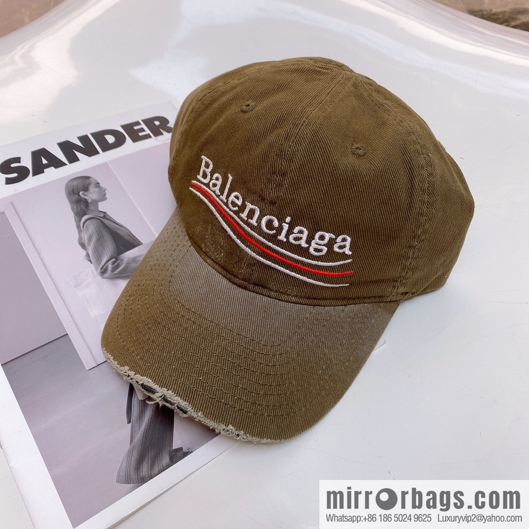 BALENCIAGA Balenciaga's new shampoo gray brim letter logo baseball cap