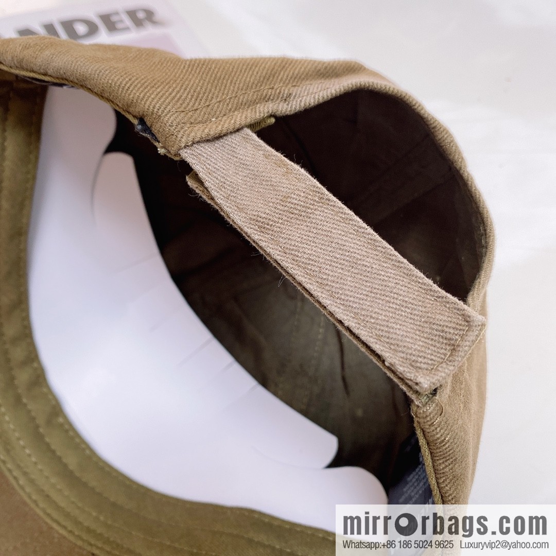 BALENCIAGA Balenciaga's new shampoo gray brim letter logo baseball cap