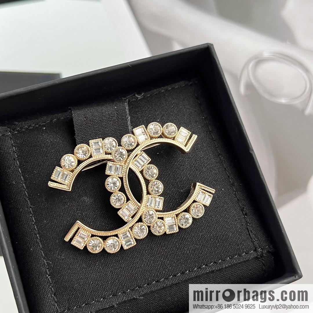 New ☑️ Chanel double c full diamond brooch