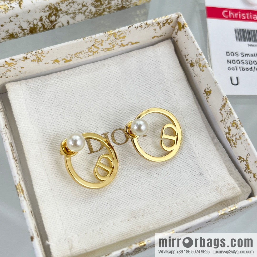 New ☑️ Dior CD pearl stud earrings