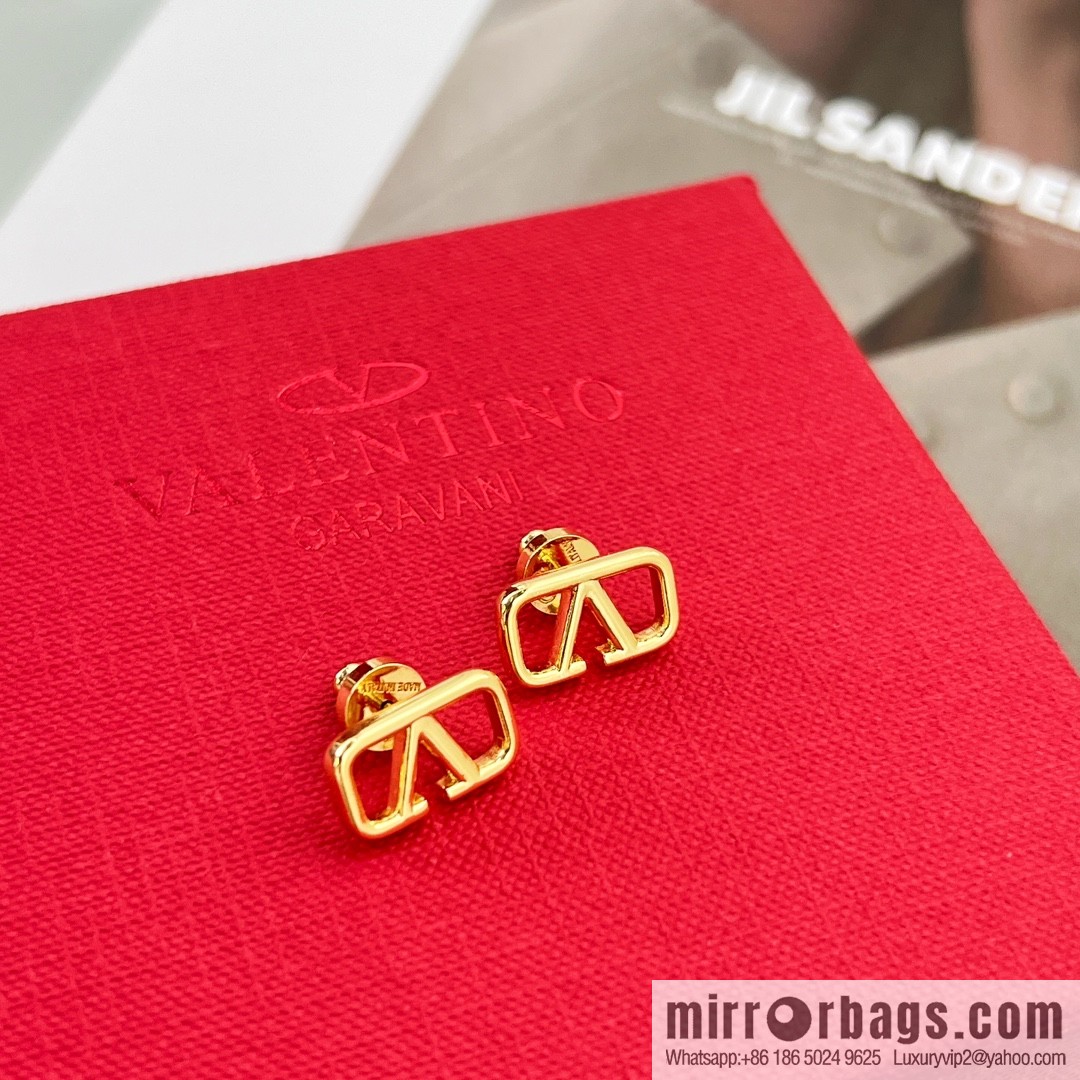 New ☑️ Valentino gold earrings