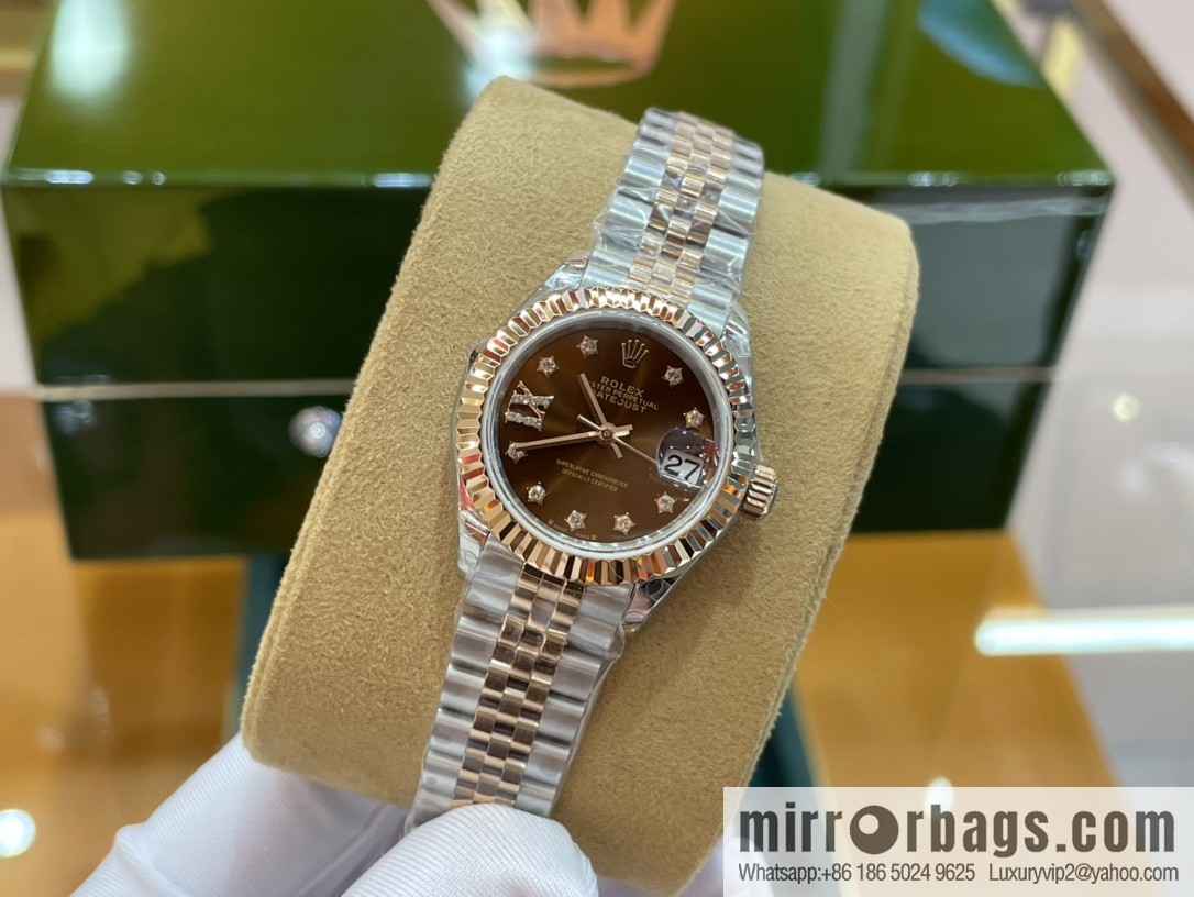 Top quality, highest quality, log 28mm