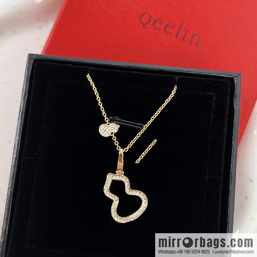 Qeelin, full diamond gourd necklace