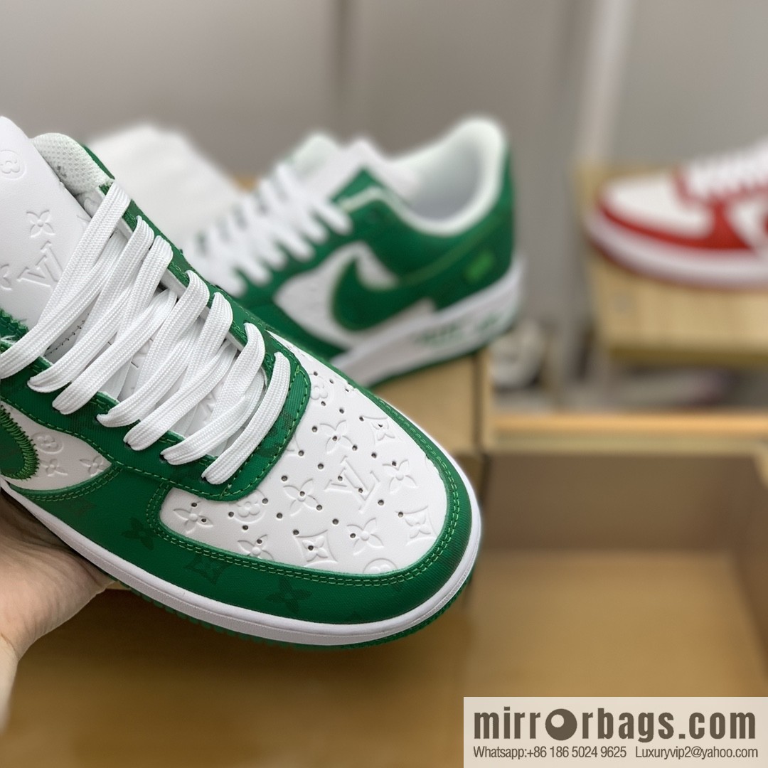 LV Louis Vuitton, classic Monogram and Damier element patchwork A JL sneakers