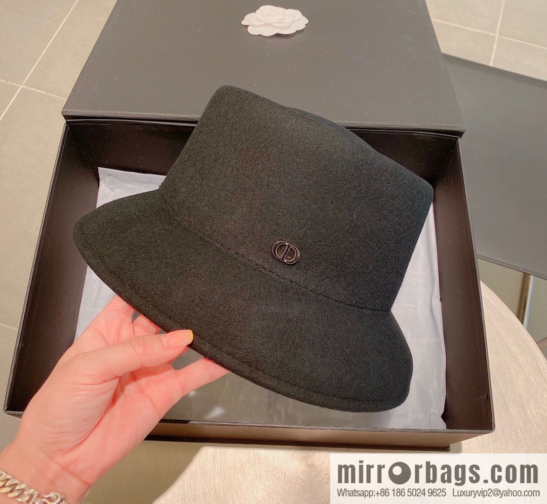 Dior Dior 2022 autumn and winter new woolen basin hat