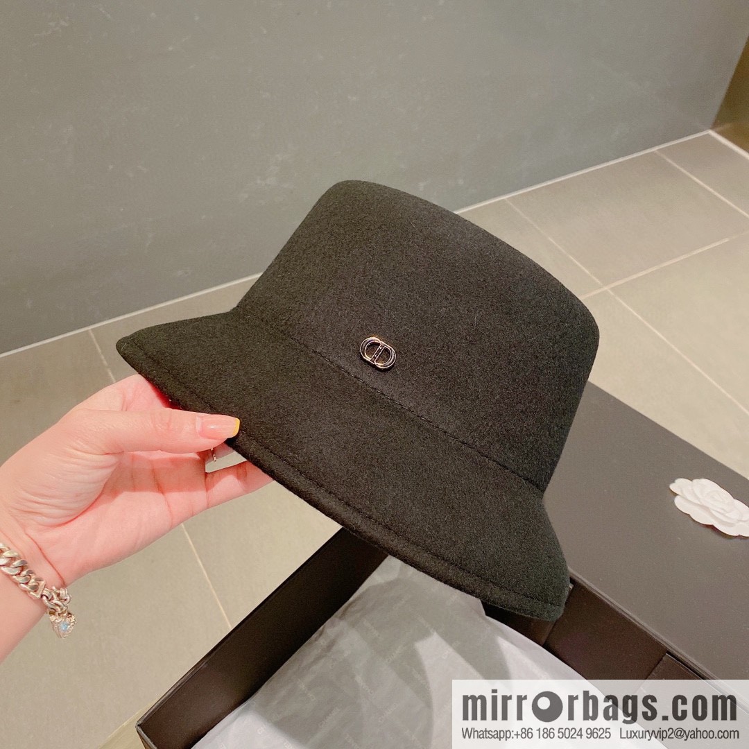 Dior Dior 2022 autumn and winter new woolen basin hat