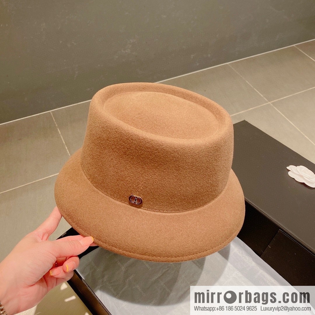 Dior Dior 2022 autumn and winter new woolen basin hat