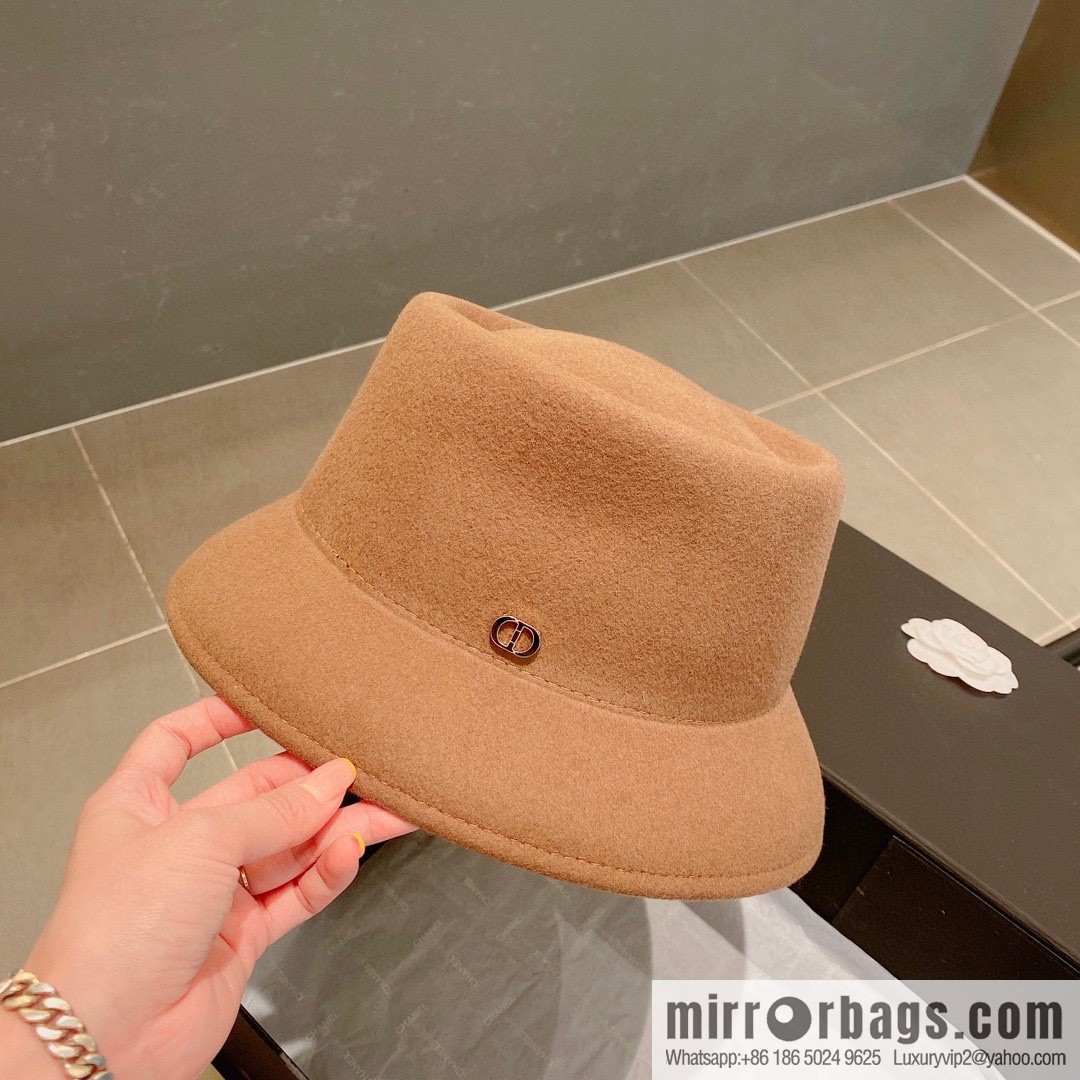 Dior Dior 2022 autumn and winter new woolen basin hat