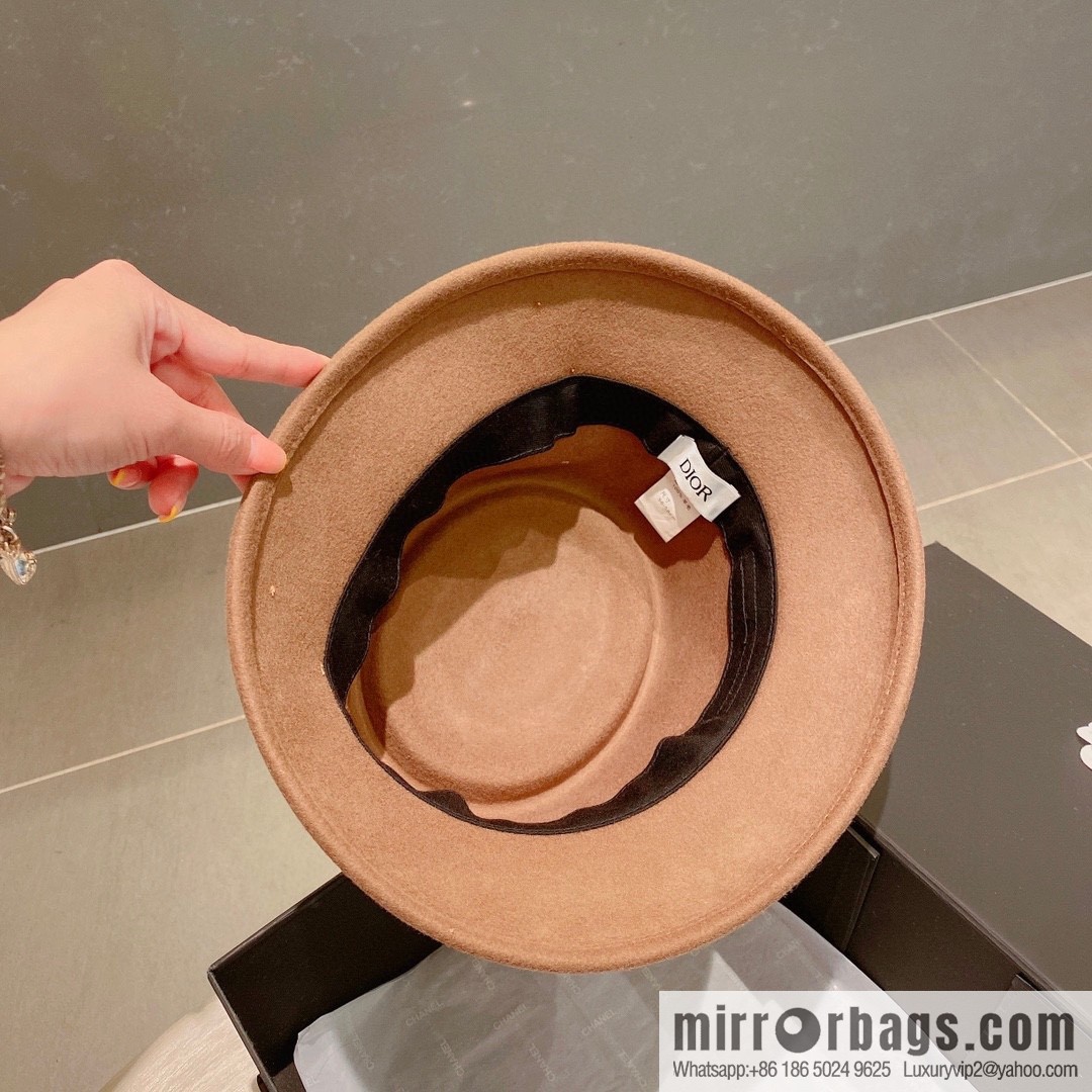 Dior Dior 2022 autumn and winter new woolen basin hat