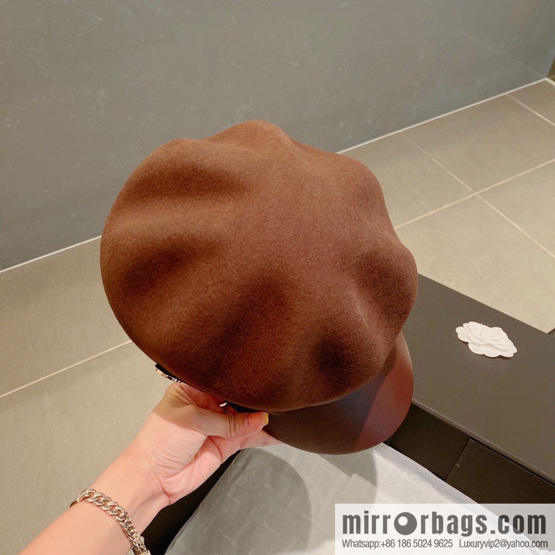 GUCCI Gucci 2022 autumn and winter new woolen star cap