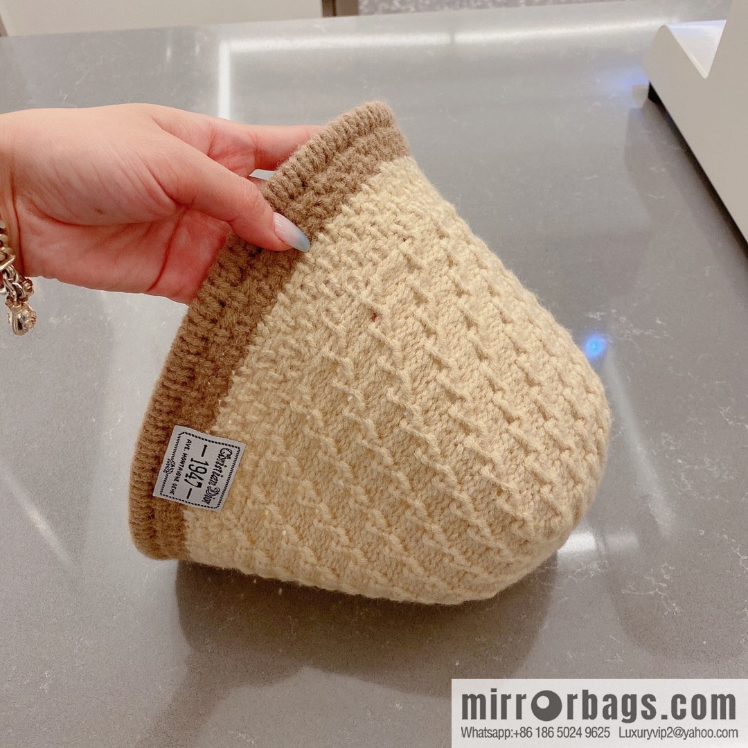 Dior 2022 autumn and winter new wool bucket hat