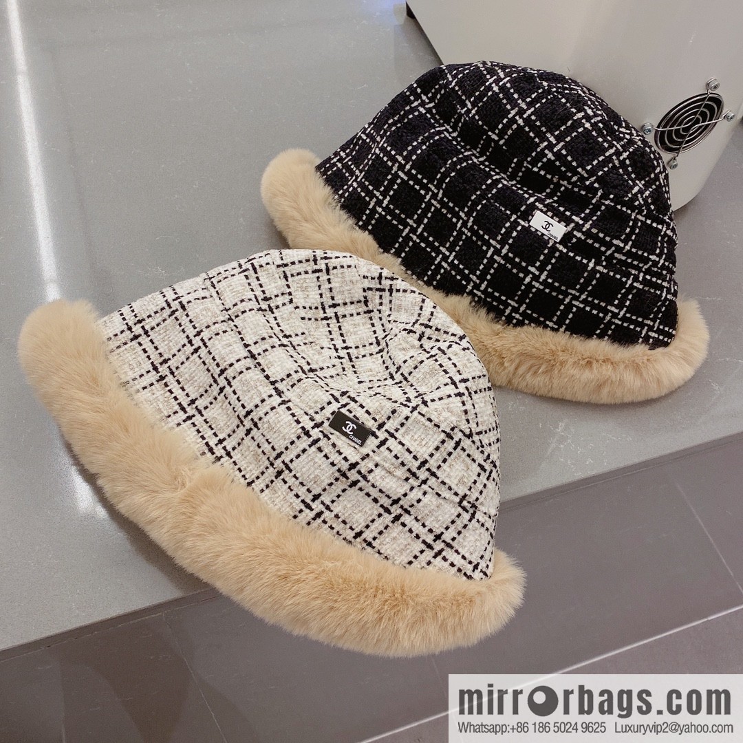 Chanel Chanel autumn and winter new plaid bucket hat