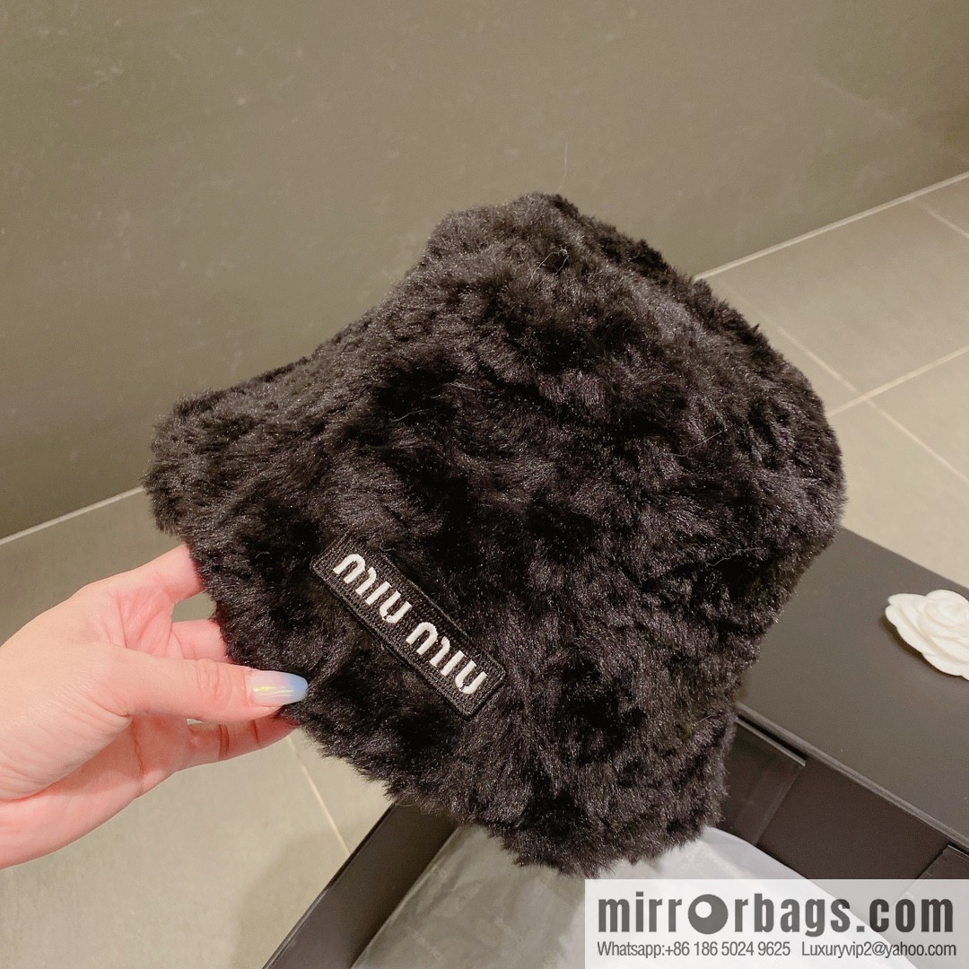 Miumiu 2022 autumn and winter new rabbit fur bucket hat