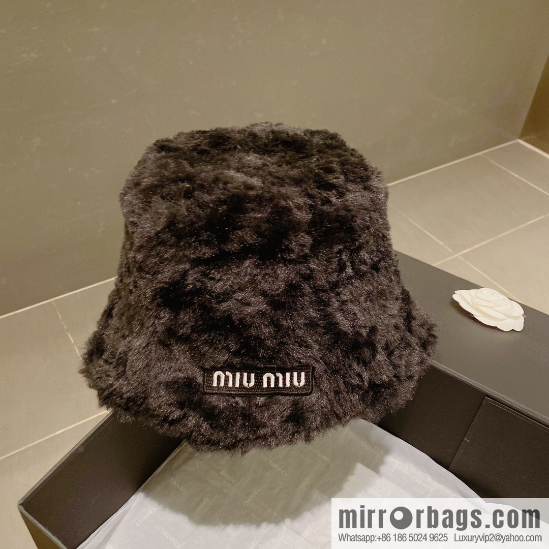 Miumiu 2022 autumn and winter new rabbit fur bucket hat