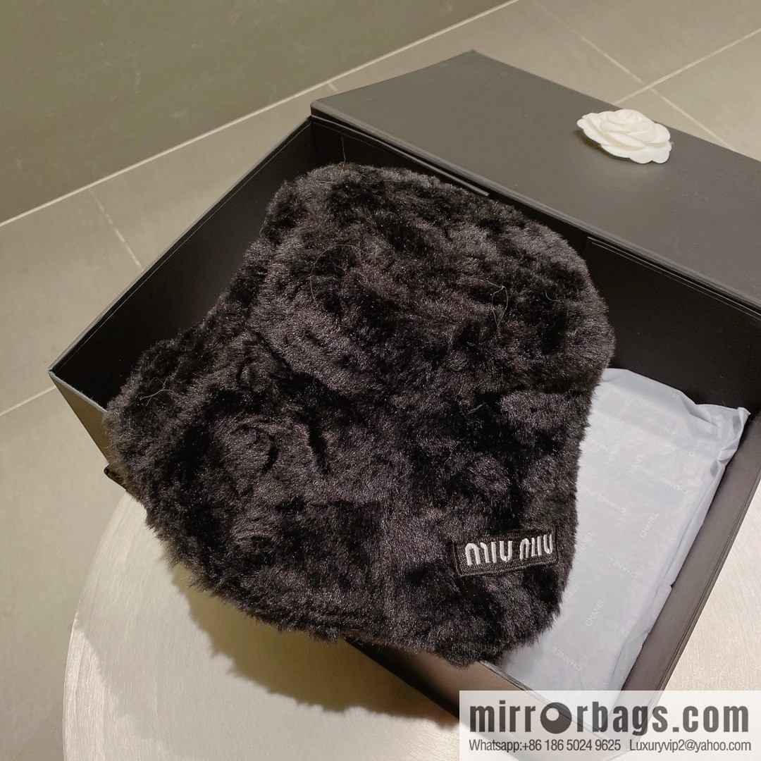 Miumiu 2022 autumn and winter new rabbit fur bucket hat