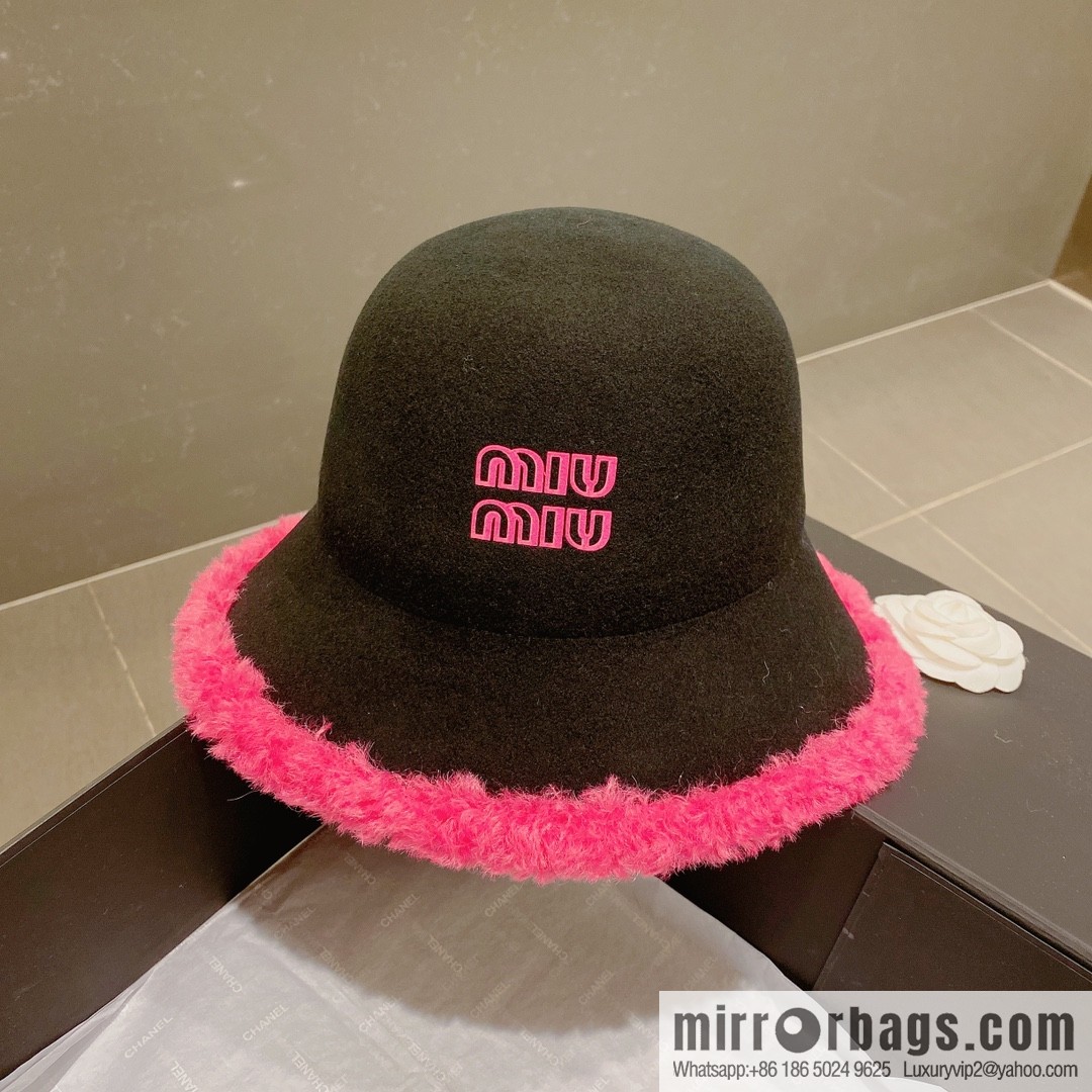 Miao Miao miumiu 2022 autumn and winter new wool top hat