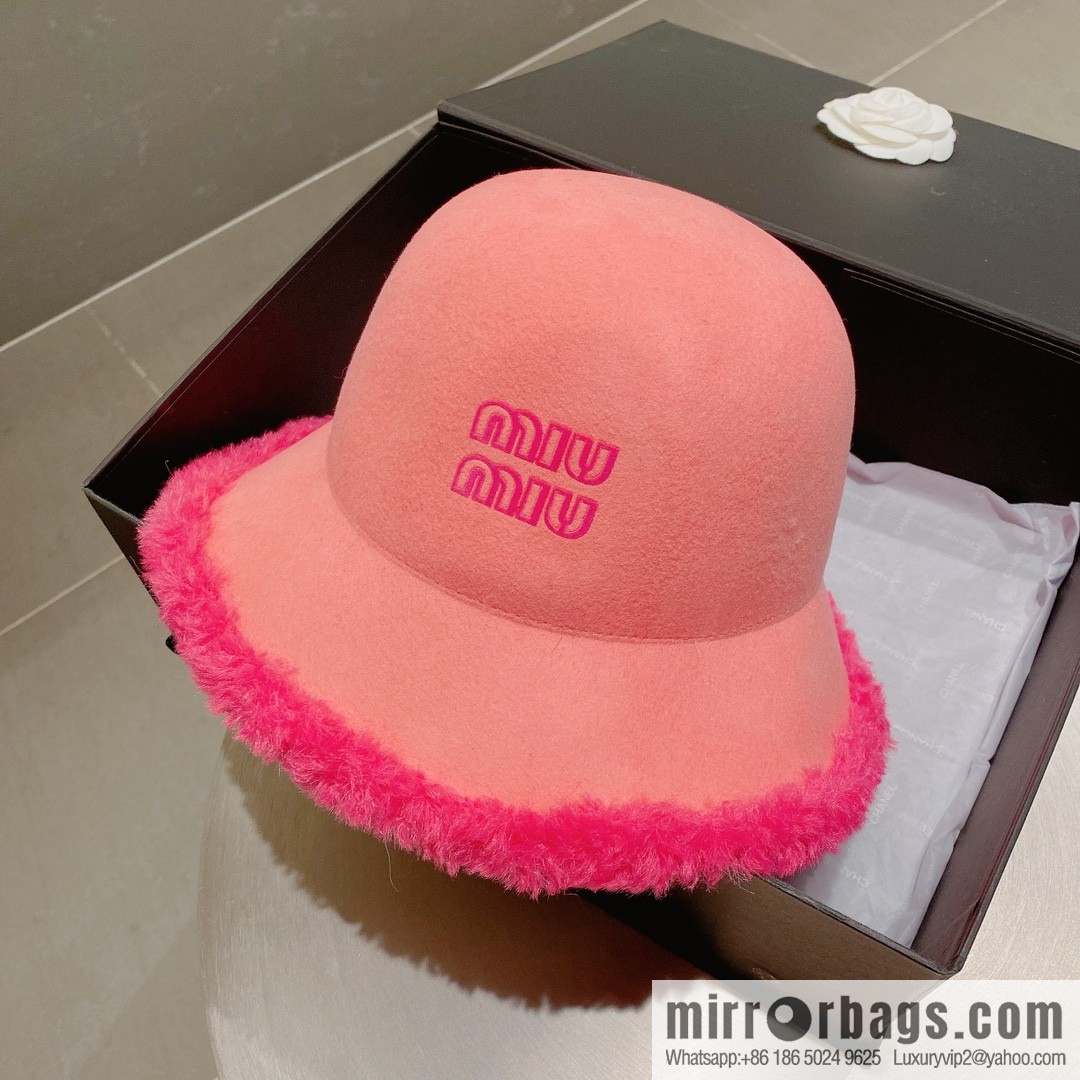 Miao Miao miumiu 2022 autumn and winter new wool top hat