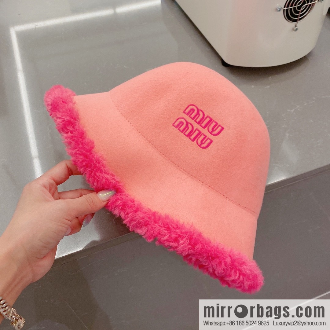 Miao Miao miumiu 2022 autumn and winter new wool top hat