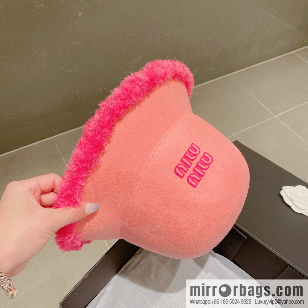 Miao Miao miumiu 2022 autumn and winter new wool top hat